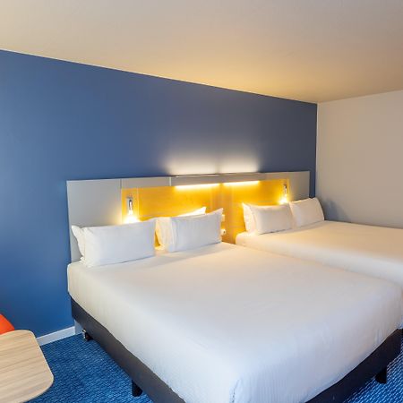 Holiday Inn Express & Suites Ghent By Ihg Esterno foto