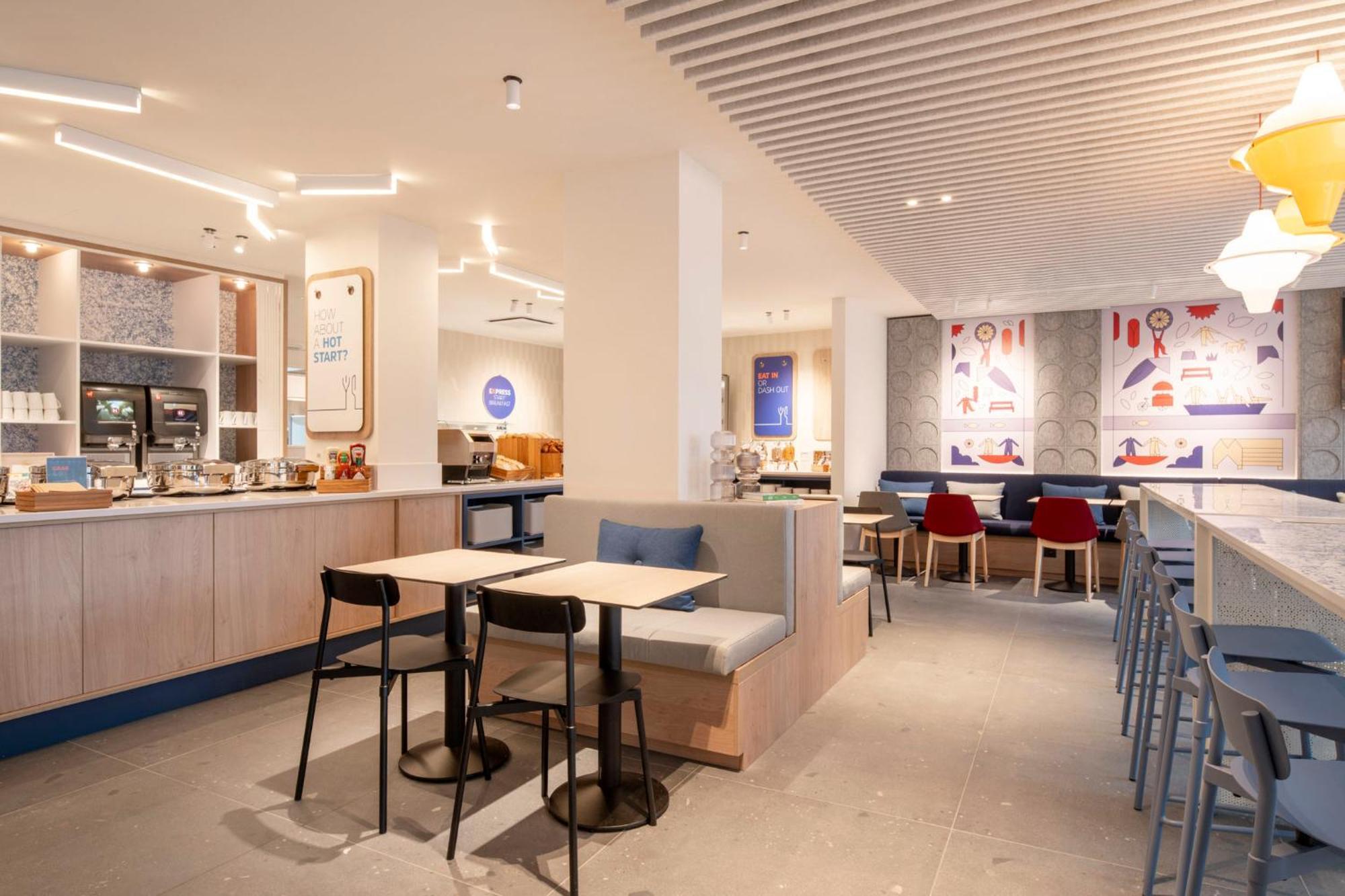 Holiday Inn Express & Suites Ghent By Ihg Esterno foto