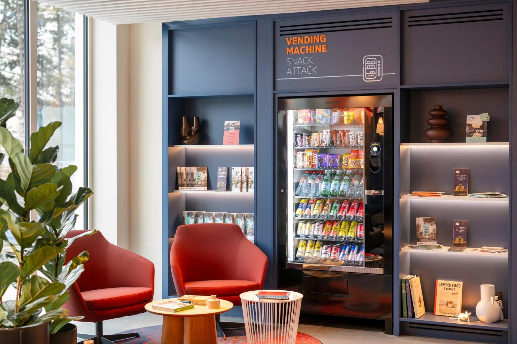 Holiday Inn Express & Suites Ghent By Ihg Esterno foto