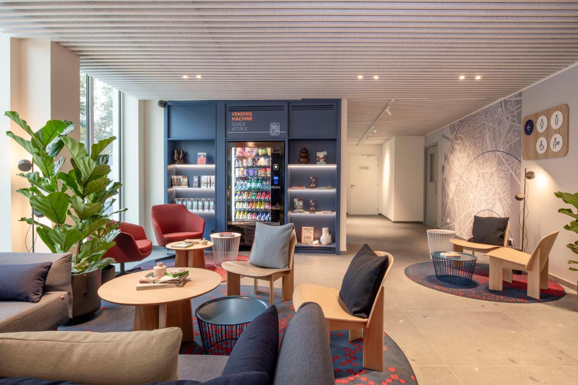 Holiday Inn Express & Suites Ghent By Ihg Esterno foto
